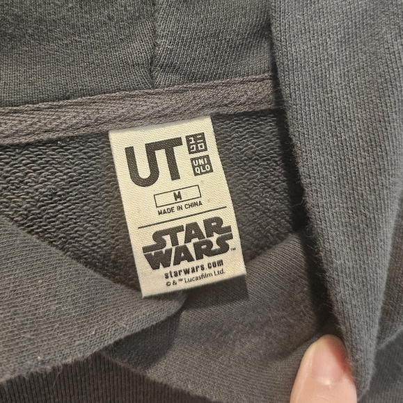 Uniqlo UT Star Wars Hoodie - Picture 4 of 5
